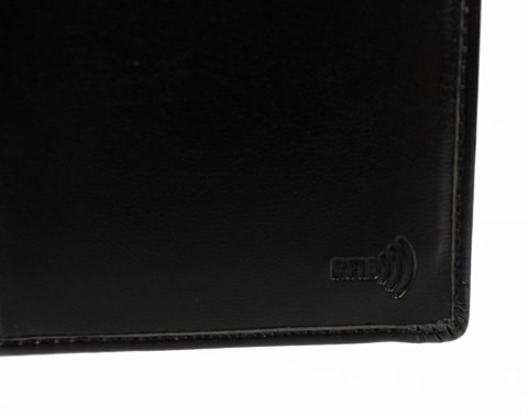 Etui Na Paszport Wilmar (PL) Skóra Włoska Duże Dwie Części RFID P7 Etui Na Paszport Wilmar (PL) Skóra Włoska Duże Dwie Części RFID P7