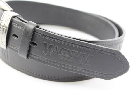 Pasek Skórzany COMPLEX (PL) Tłoczony Napis "MAGNUM" Skóra Licowa EXTRA 40 mm CZARNY Pasek Skórzany COMPLEX (PL) Tłoczony Napis "MAGNUM" Skóra Licowa EXTRA 40 mm CZARNY