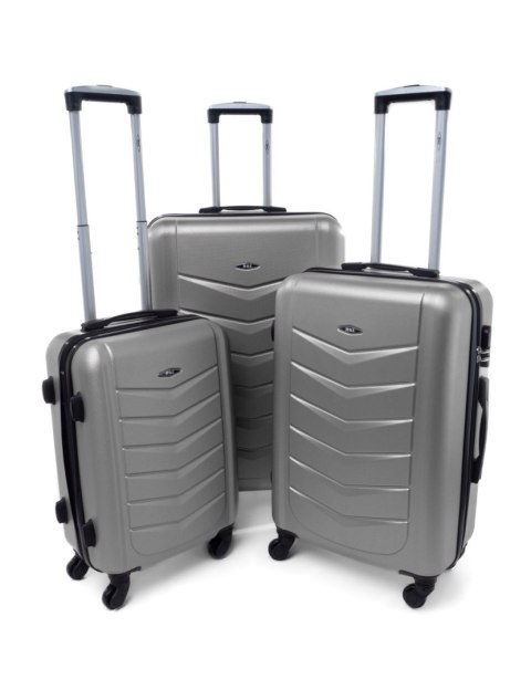 Pojemny Ekskluzywny Zestaw Trzech Walizek Turystycznych RGL 520 SZARY 99L, 60L, 38L Warsaw Collection Pojemny Ekskluzywny Zestaw Trzech Walizek Turystycznych RGL 520 SZARY 99L, 60L, 38L Warsaw Collection
