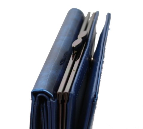 Portfel Damski Skórzany BETLEWSKI (PL) Klamra Skóra Naturalna Licowa 14 cm BPD-FS-108 Portfel Damski Skórzany BETLEWSKI (PL) Klamra Skóra Naturalna Licowa 14 cm BPD-FS-108