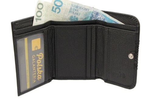 Portfel Damski Skórzany PolskaGalanteria 12 cm Suwak Skóra Naturalna Czarny Z Grafiką KP D1208Z Portfel Damski Skórzany PolskaGalanteria 12 cm Suwak Skóra Naturalna Czarny Z Grafiką KP D1208Z