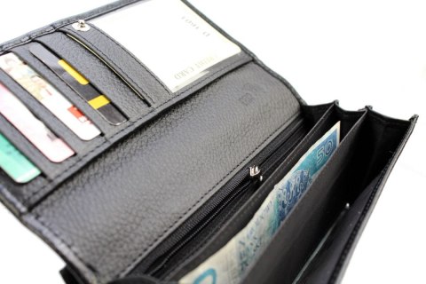 Portfel Damski Skórzany PolskaGalanteria Z Wstawką Długi Z Klamrą Na Zewnątrz CZARNY Wzór I D1601-WST Portfel Damski Skórzany PolskaGalanteria Z Wstawką Długi Z Klamrą Na Zewnątrz CZARNY Wzór I D1601-WST