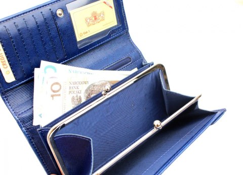 Portfel Damski WILMAR (PL) Klamra 16 cm Skóra Włoska Z Kartami P15K Ozdobna Nitka 2 RFID Portfel Damski WILMAR (PL) Klamra 16 cm Skóra Włoska Z Kartami P15K Ozdobna Nitka 2 RFID