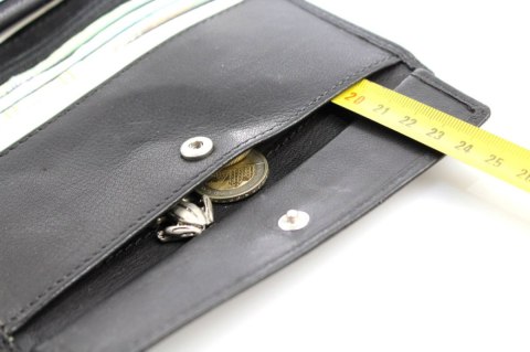 Portfel Męski Skórzany CA$H Miękka Skóra Licowa Bardzo Duży Pionowy Bez Zapięcia CA5612 Portfel Męski Skórzany CA$H Miękka Skóra Licowa Bardzo Duży Pionowy Bez Zapięcia CA5612