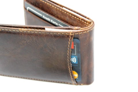 Portfel Męski Skórzany JENNIFER JONES Skóra Licowa Mały Poziomy Bez Zapięcia Jedno Skrzydełko Do Góry 5531 RFID Portfel Męski Skórzany JENNIFER JONES Skóra Licowa Mały Poziomy Bez Zapięcia Jedno Skrzydełko Do Góry 5531 RFID