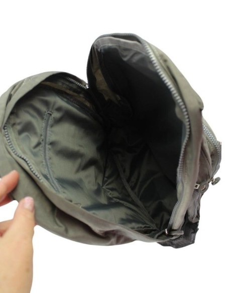 Praktyczny Plecak Materiałowy BAG STREET 2212 SZARY 42 x 32 x 13cm Praktyczny Plecak Materiałowy BAG STREET 2212 SZARY 42 x 32 x 13cm