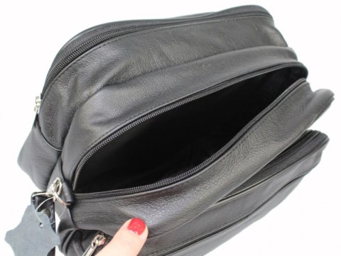 Saszetka Męska Skórzana Średnia MAGRE (PL) KAMIL II Skóra Naturalna 24 x 14,5 Saszetka Męska Skórzana Średnia MAGRE (PL) KAMIL II Skóra Naturalna 24 x 14,5