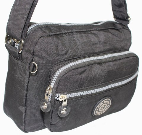 Stylowa Lekka Materiałowa Torba Pozioma Średnia Na Ramię Bag Street NR 2223 CZARNY Stylowa Lekka Materiałowa Torba Pozioma Średnia Na Ramię Bag Street NR 2223 CZARNY