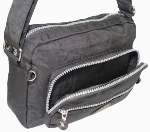 Stylowa Lekka Materiałowa Torba Pozioma Średnia Na Ramię Bag Street NR 2223 CZARNY Stylowa Lekka Materiałowa Torba Pozioma Średnia Na Ramię Bag Street NR 2223 CZARNY