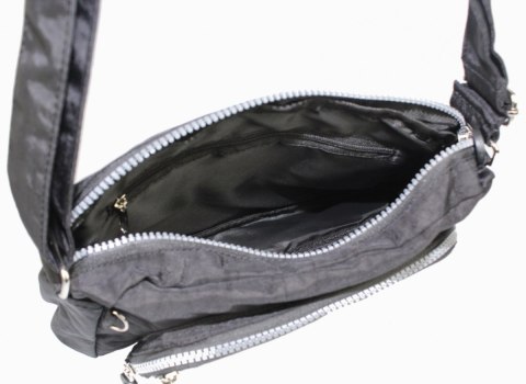 Stylowa Lekka Materiałowa Torba Pozioma Średnia Na Ramię Bag Street NR 2223 CZARNY Stylowa Lekka Materiałowa Torba Pozioma Średnia Na Ramię Bag Street NR 2223 CZARNY