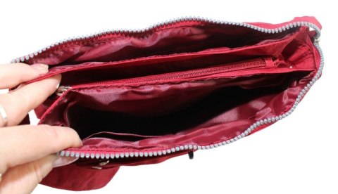 Stylowa Lekka Materiałowa Torba Średnia Kwadrat Na Ramię Bag Street NR 2226 BORDOWY Stylowa Lekka Materiałowa Torba Średnia Kwadrat Na Ramię Bag Street NR 2226 BORDOWY
