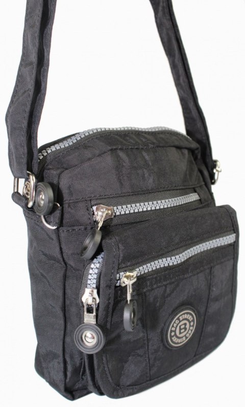 Stylowa Pozioma Torba Mała Na Ramię Bag Street NR 2225 CZARNY Stylowa Pozioma Torba Mała Na Ramię Bag Street NR 2225 CZARNY