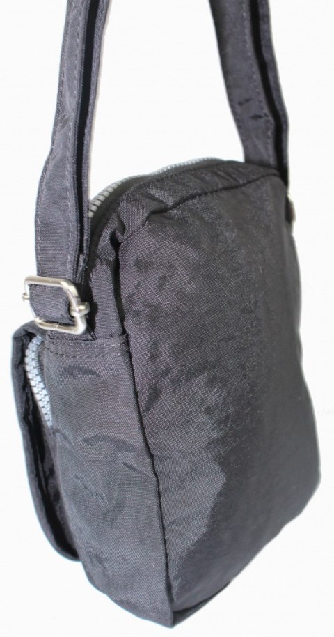 Stylowa Pozioma Torba Mała Na Ramię Bag Street NR 2225 CZARNY Stylowa Pozioma Torba Mała Na Ramię Bag Street NR 2225 CZARNY