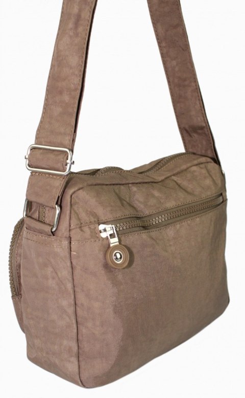 Stylowa Lekka Materiałowa Torba Pozioma Średnia Na Ramię Bag Street NR 2223 BRĄZOWY Stylowa Lekka Materiałowa Torba Pozioma Średnia Na Ramię Bag Street NR 2223 BRĄZOWY