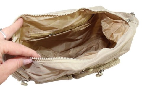 Stylowa Pozioma Torba Średnia Na Ramię Bag Street NR 2219 ECRU Stylowa Pozioma Torba Średnia Na Ramię Bag Street NR 2219 ECRU