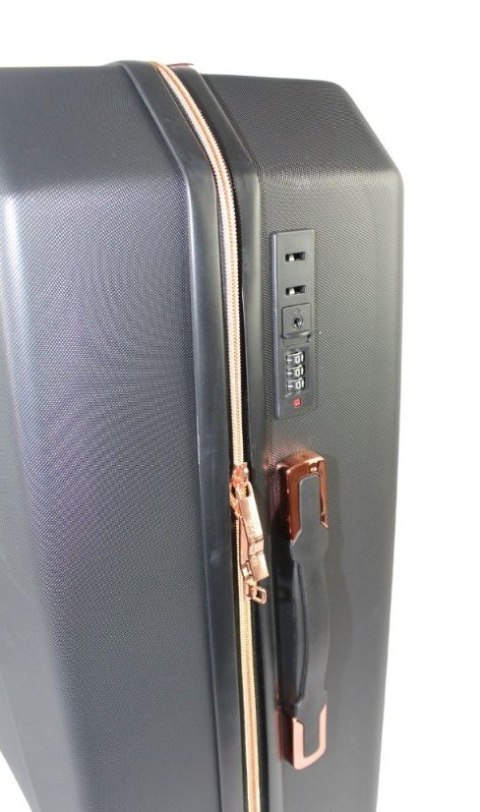 Mała Ekskluzywna Walizka Turystyczna ROGOWSKI BALI 820 CZARNA 57 x 41 x 23 42 litry Mała Ekskluzywna Walizka Turystyczna ROGOWSKI BALI 820 CZARNA 57 x 41 x 23 42 litry